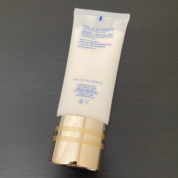 Estée Lauder Advanced Night Micro Cleansing Foam - Picture 7 of 16